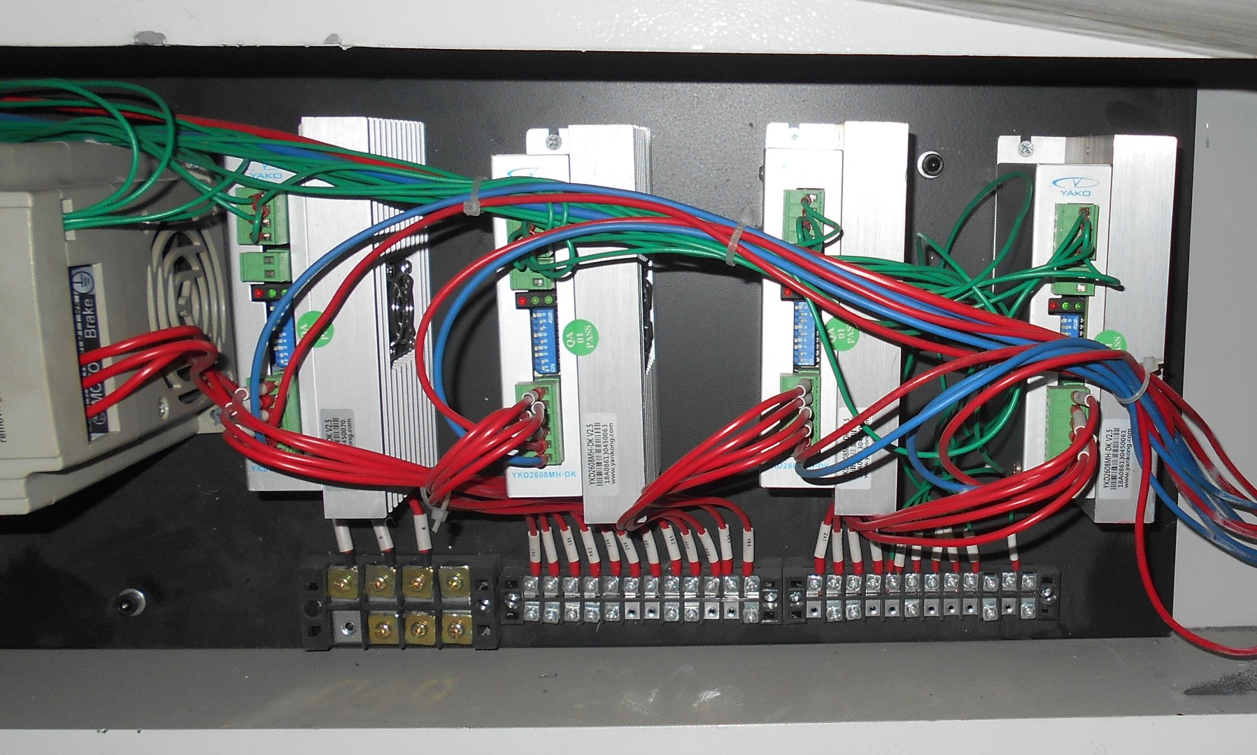 Фрезерный станок с ЧПУ LTT-1325B