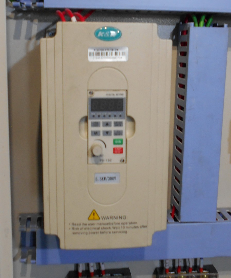 Фрезерный станок с ЧПУ LTT-1325A