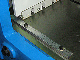 Гильотина Stangroup ручная Q01-1.5X1320
