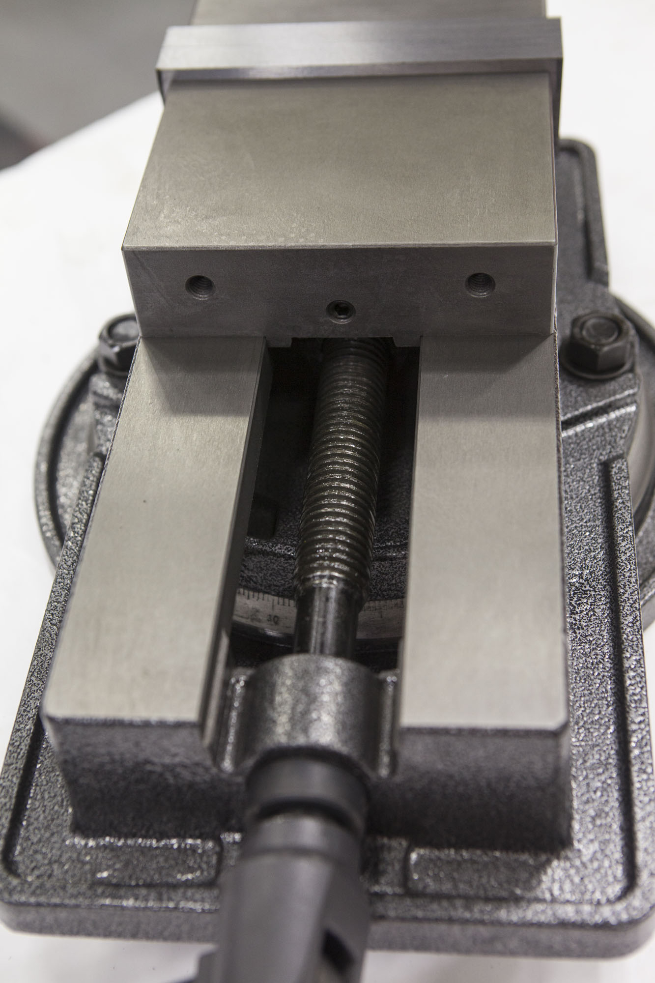 Тиски станочные Stalex QM16200