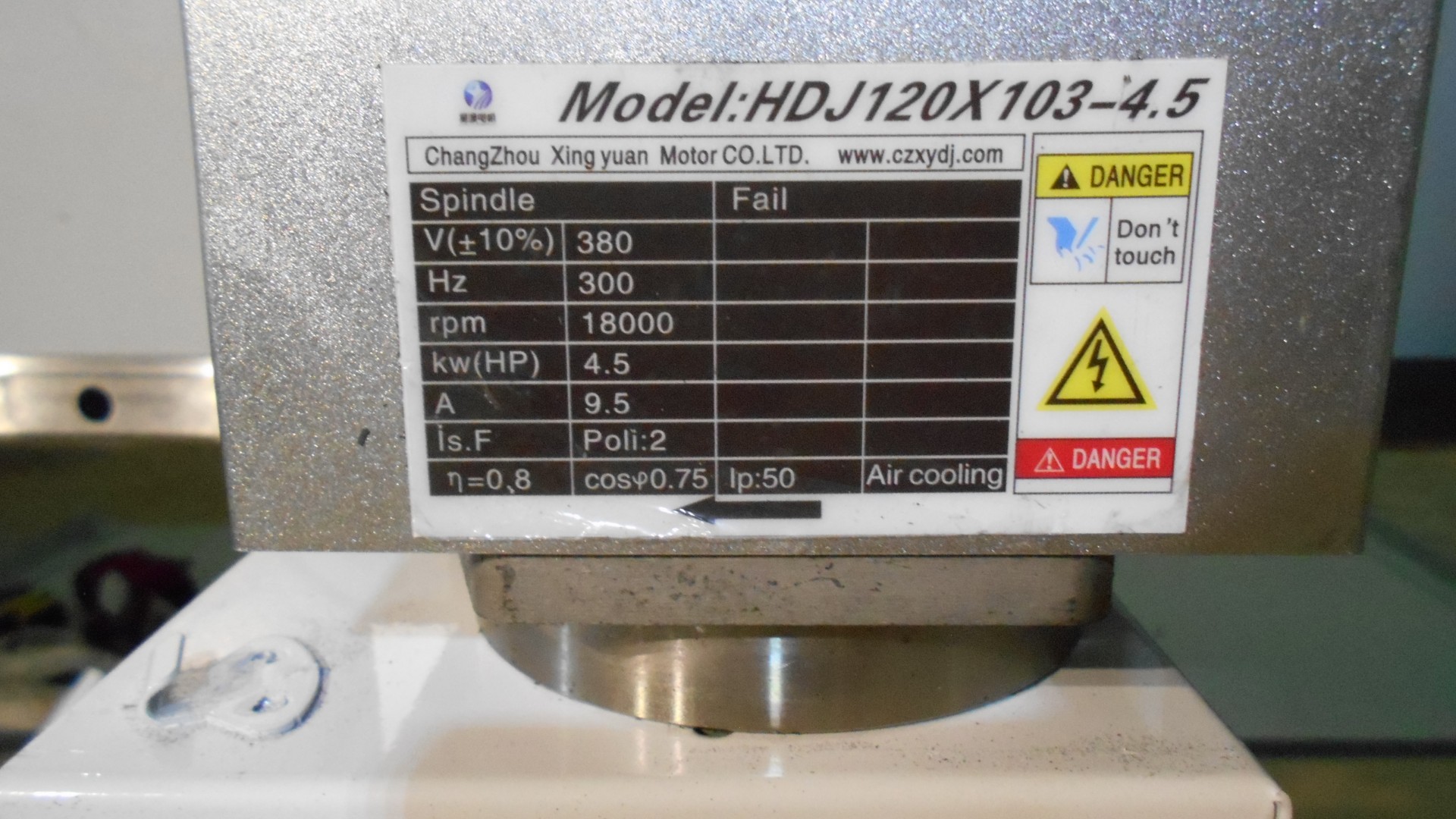 Фрезерный станок с ЧПУ LTT-1325A(DSP), вакуумный стол