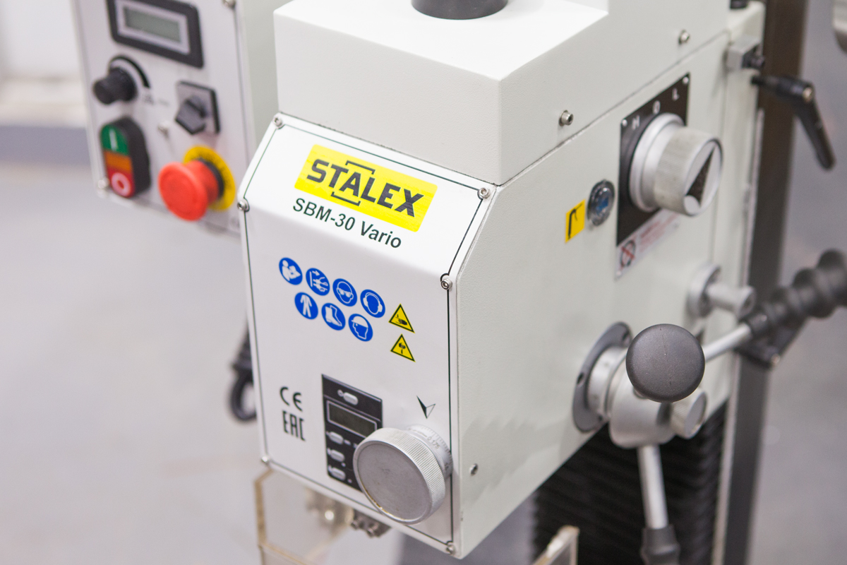 Фрезерно-сверлильный станок STALEX SBM-30 Vario