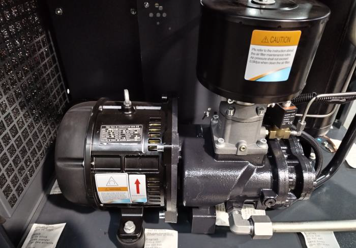 Компрессорная станция - винтовой компрессор IC 20/15 DF VSD500L