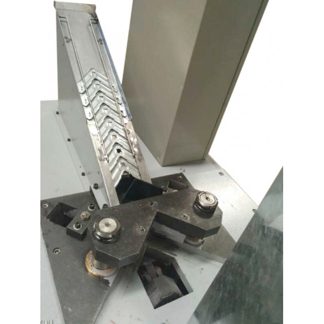 Станок для вставки уголков Corner Fixing