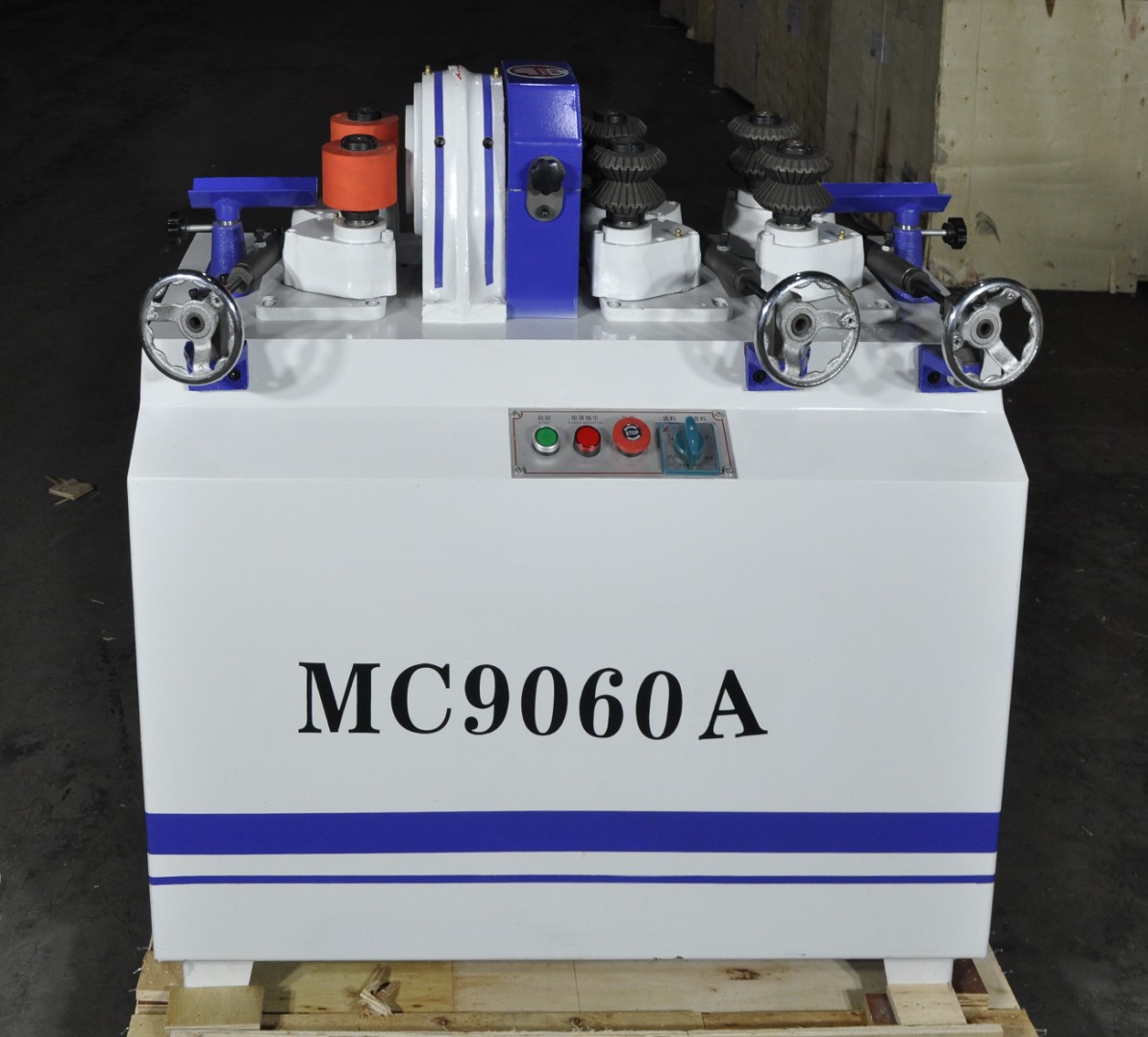 Круглопалочный станок MC 9060A с двойными роликами