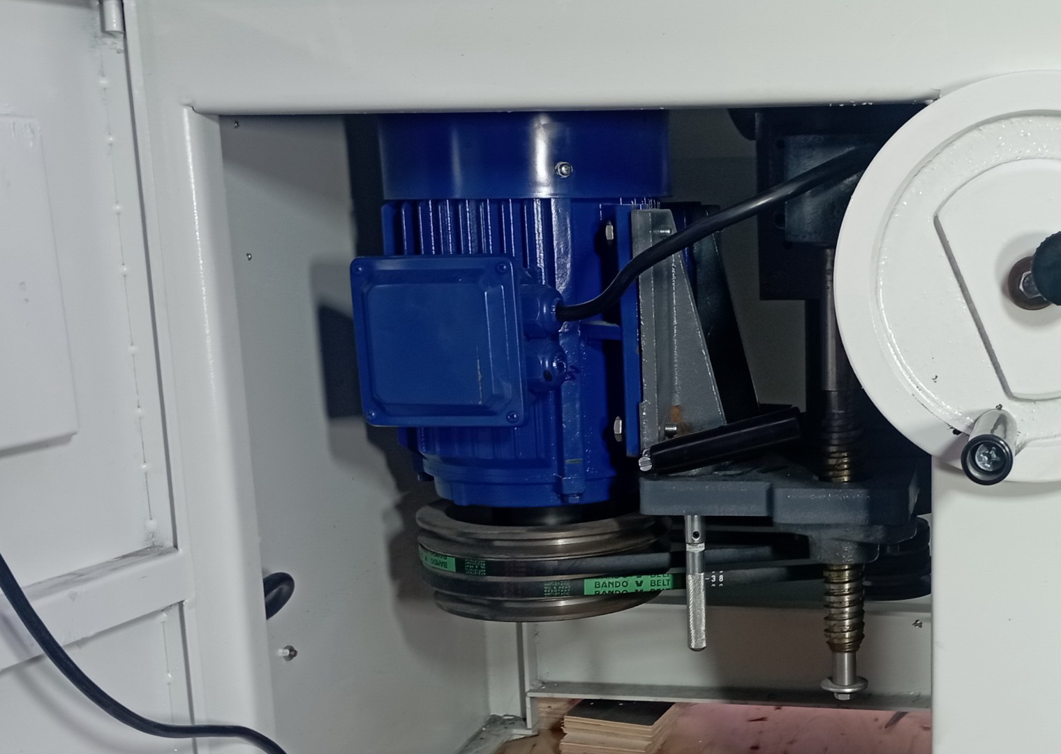 Фрезерный станок  мод.MXQ45 c наклоном шпинделя без шипорезной каретки